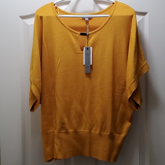Joseph Allen Sweaters - NWT Joseph A. Sweater